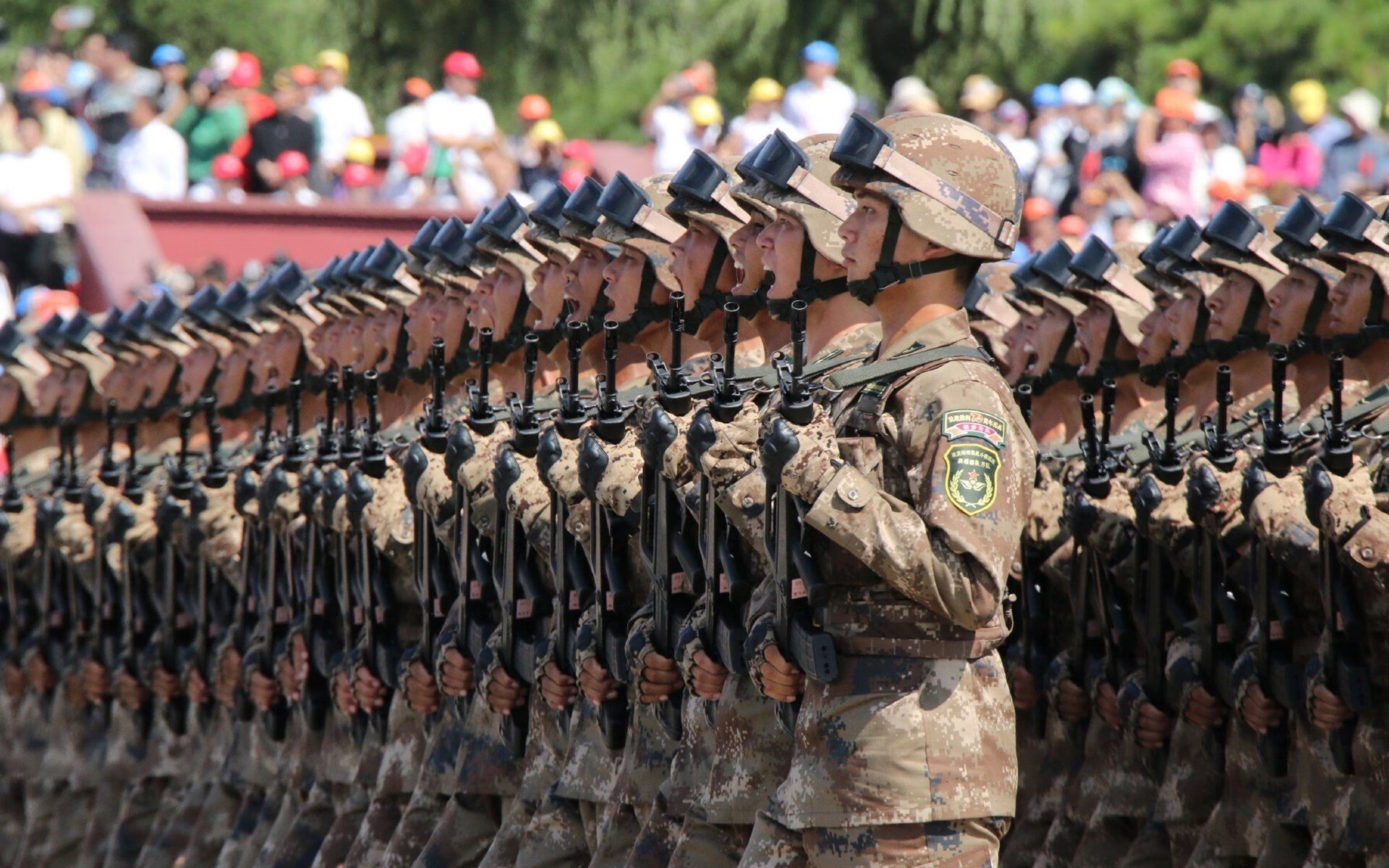 开云kaiyun-_云端登山：虚拟现实实现的极限攀登_，登上云端什么意思