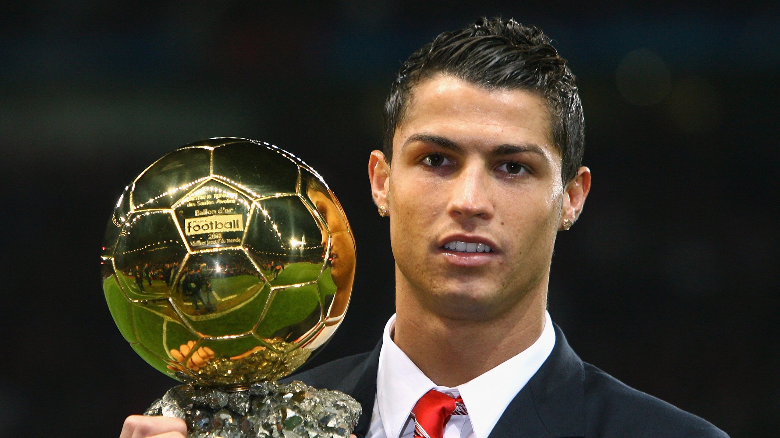 _创意比赛:结合舞蹈元素的网球表演赛火热上演_,健身网球舞